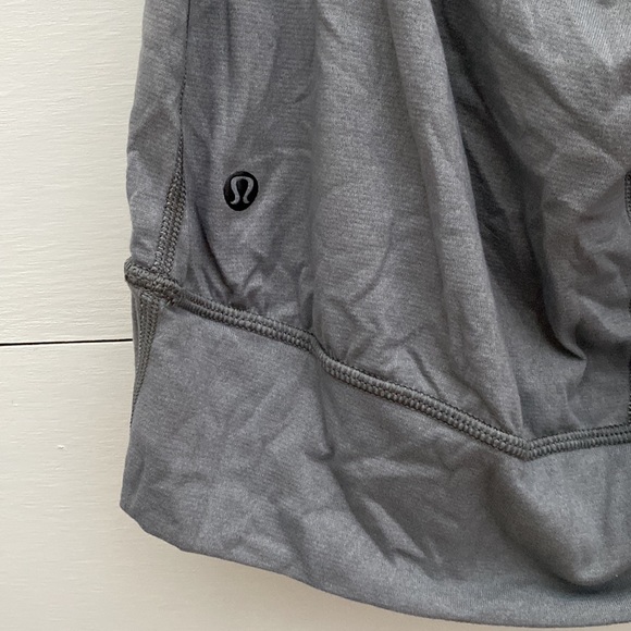 Lululemon build in bra top - Picture 4 of 7